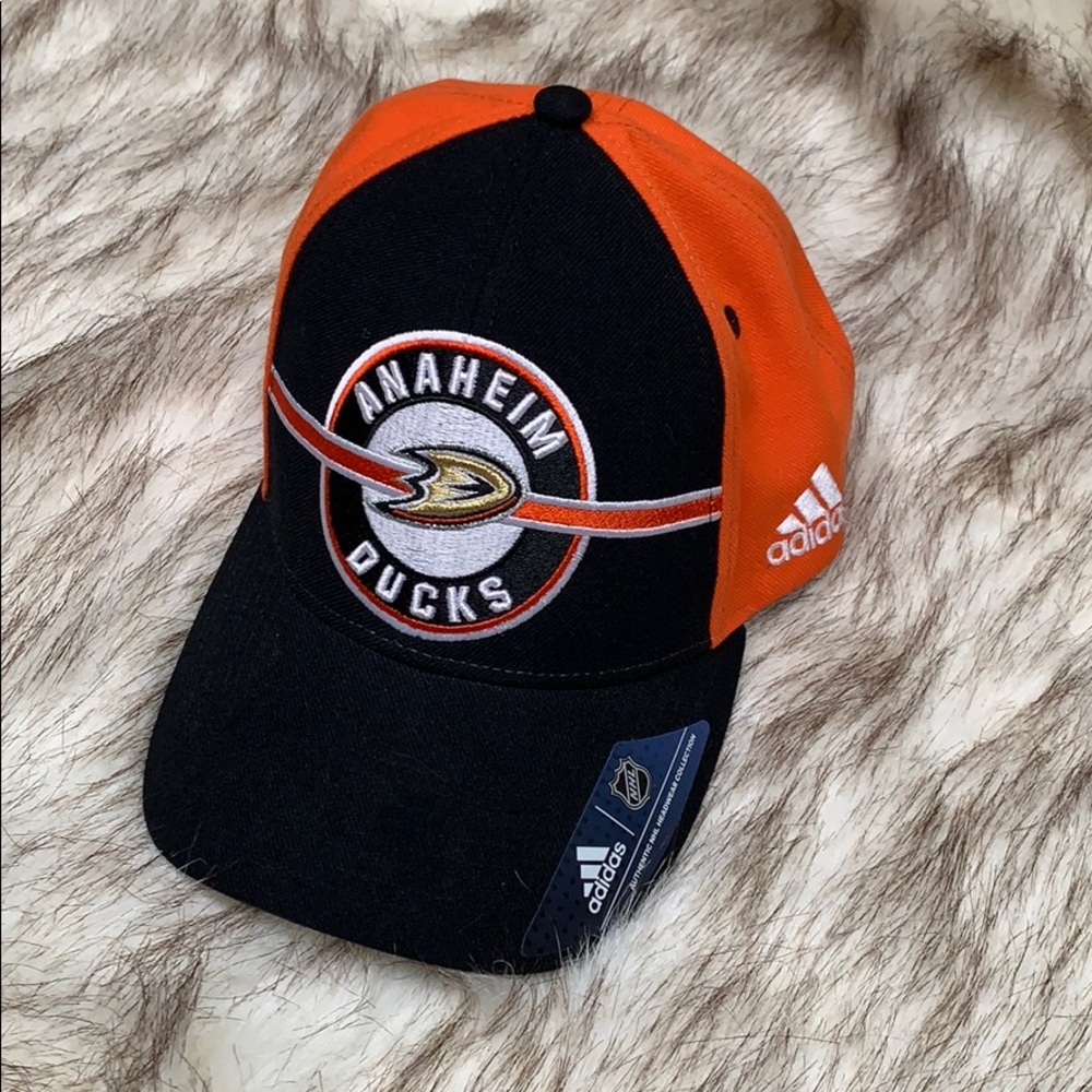 Nwt Anaheim ducks hat